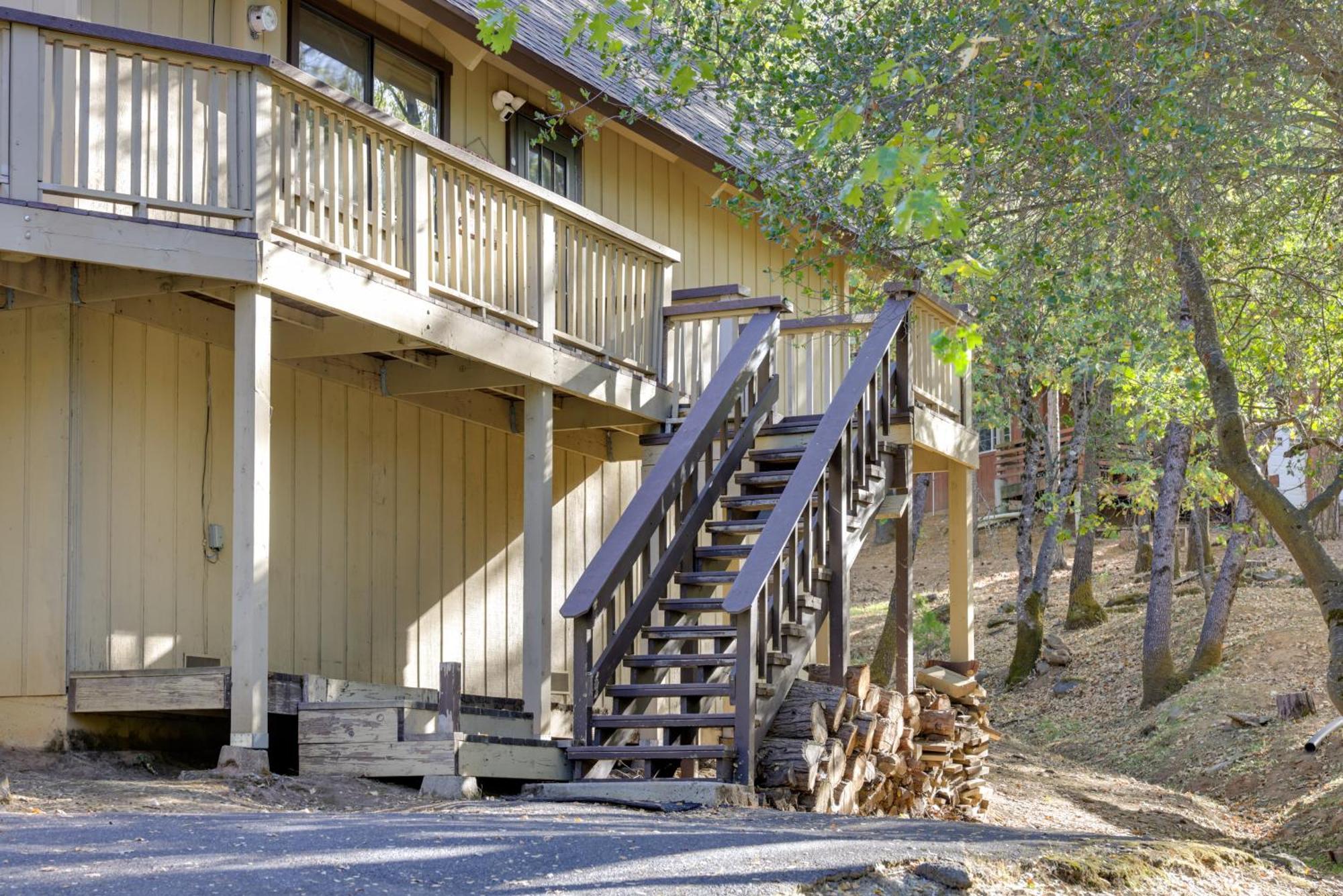 Spacious Groveland Cabin With Wraparound Deck! Zewnętrze zdjęcie