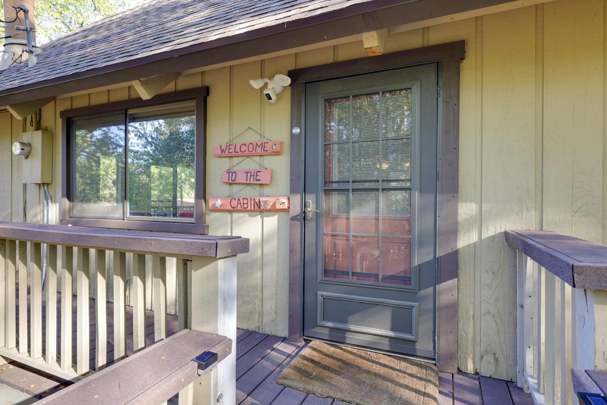 Spacious Groveland Cabin With Wraparound Deck! Zewnętrze zdjęcie